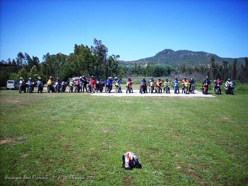 0042.JPG - Pronti per la partenza del Tour del Venerdì.