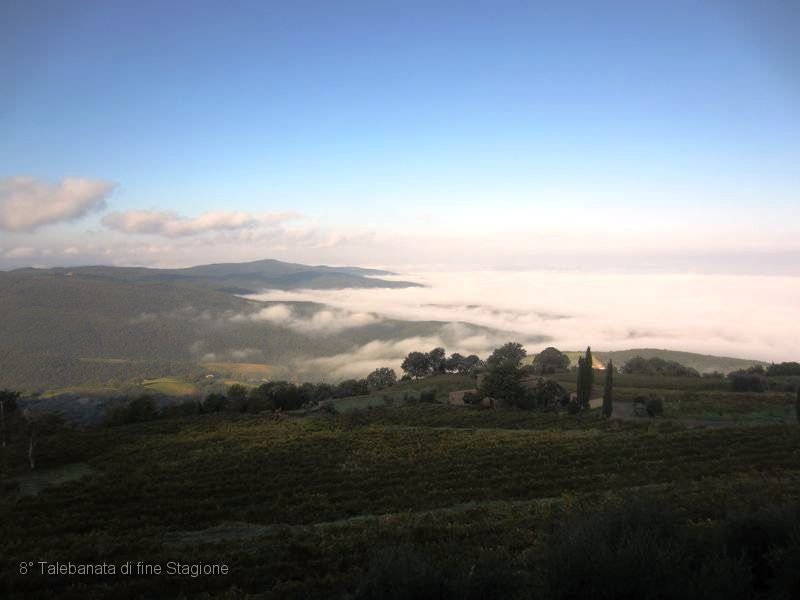 11.JPG - Arrivati a Montalcino sul punto di ritrovo ed ecco lo spettacolo !!